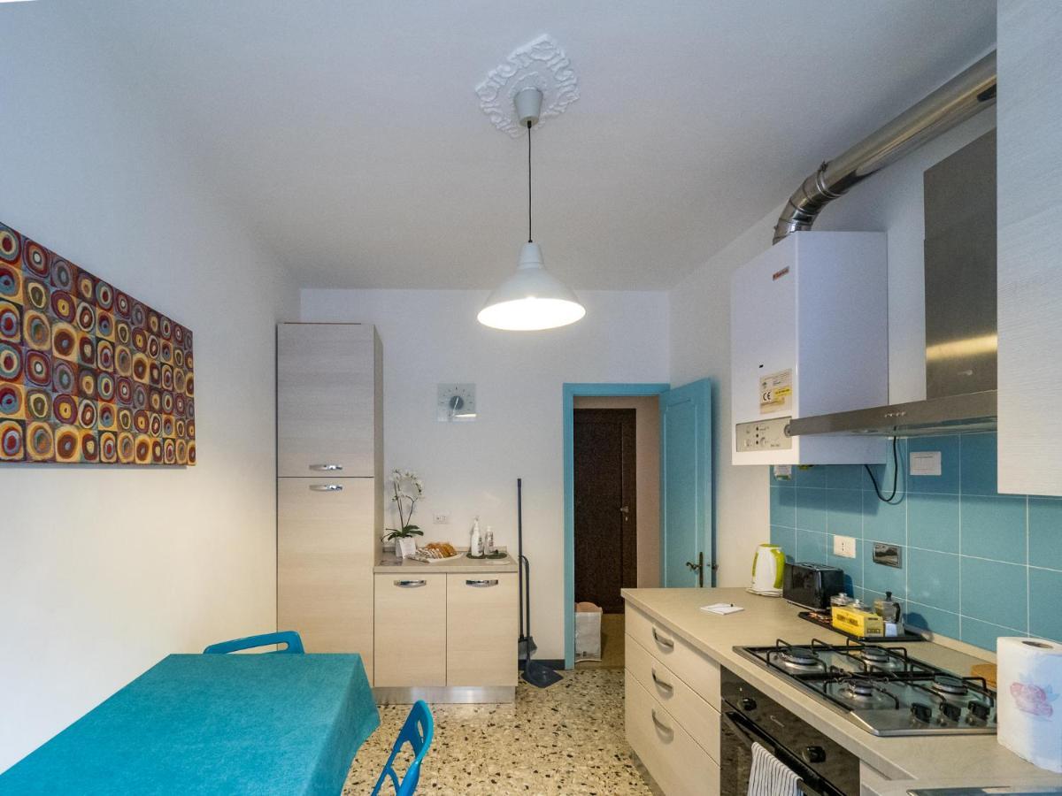 La Casa Di Frida Apartment เวอนาซซา ภายนอก รูปภาพ