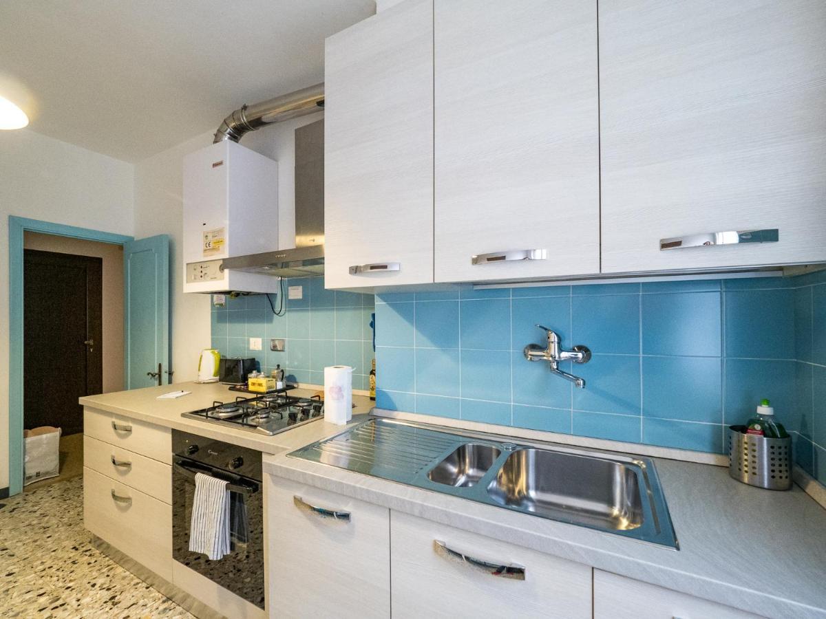 La Casa Di Frida Apartment เวอนาซซา ภายนอก รูปภาพ